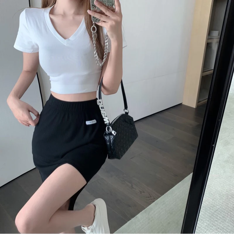 

2022 woman summer sexy V-neck short Navel top T shirt