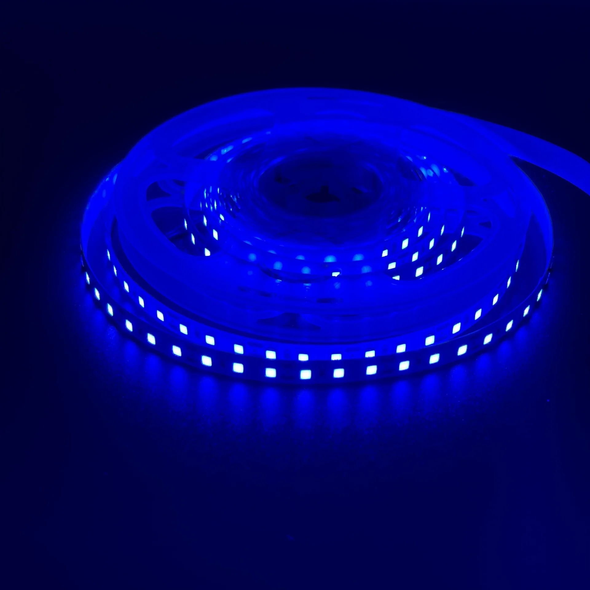 

Светодиодная лента Veromount 5м 600LED