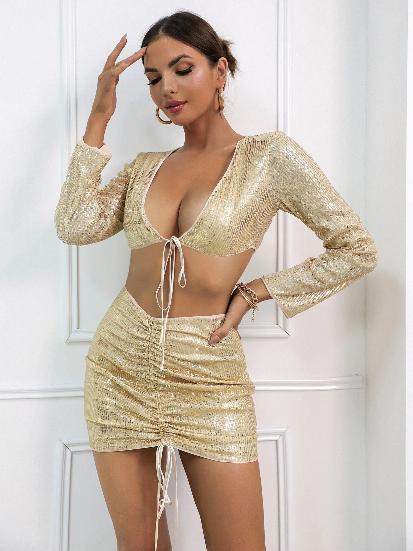 

Znaiml 2022 Lady Girls Sequin Bead Gold Pleated Cardigan Tops And Skirts Suits 2 Two-piece Set For Women Wrap Chest Clothing