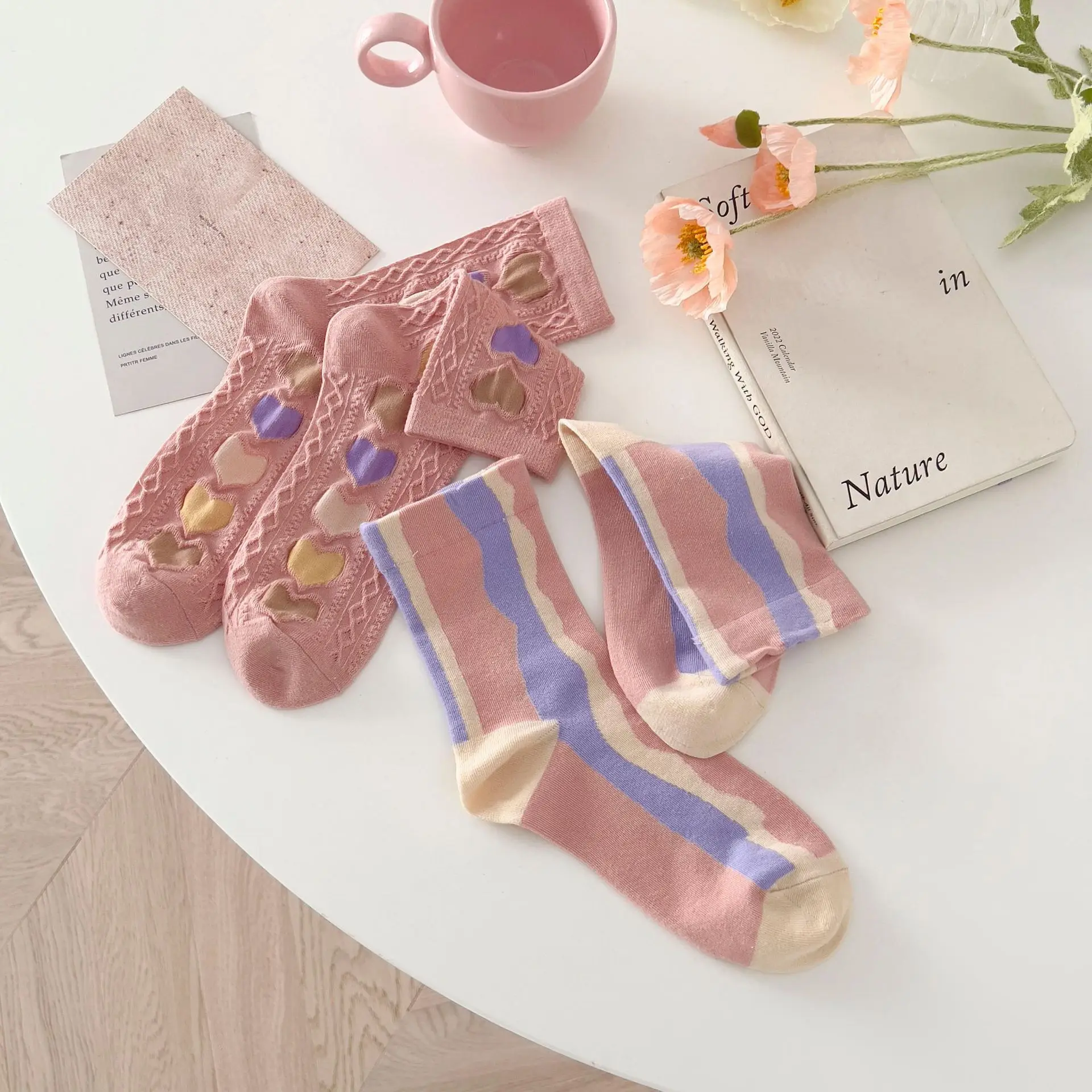 Pink Socks Lolita Fashion Ruffles Hearts Ucretsiz Sevkiyatli Free Shipping Products Mid Tube Socks Autumn Winter New Girls