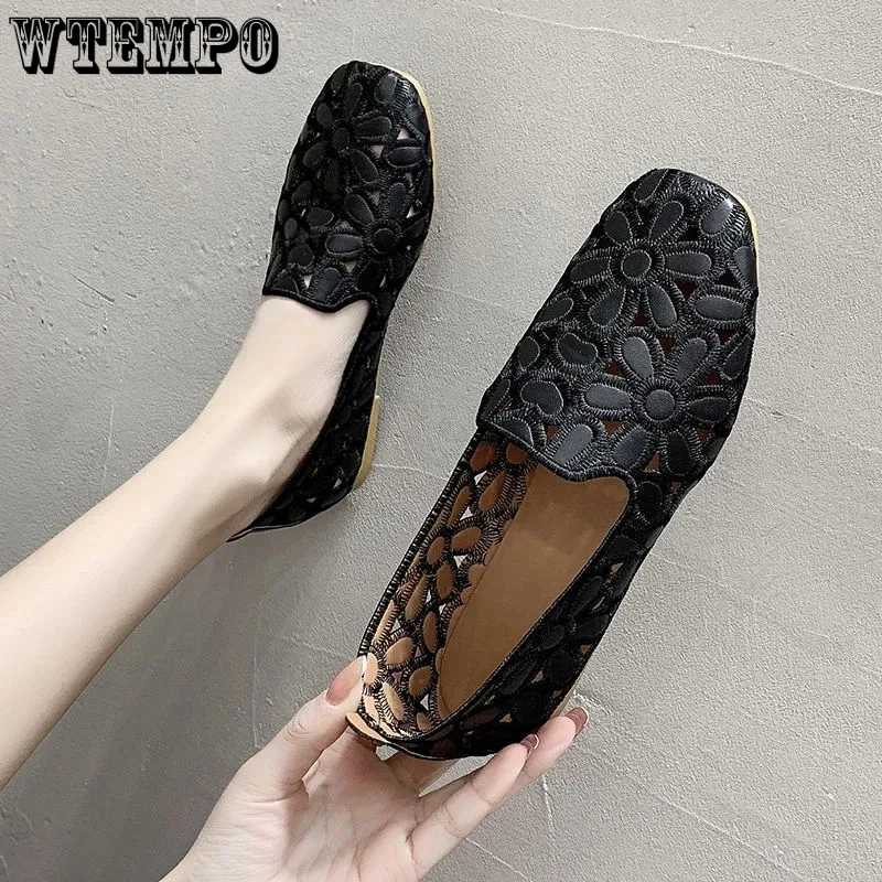 

Hollowe Embroidery Flat Leather Shoes Black Soft Sole Women Work Shoes Square Toe Shallow Slip-on Casual Commuting KoreanFashion