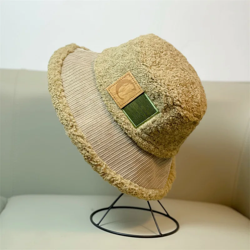 

2022 Winter new women's hat plush cute smiling face sweet thickened warm fisherman hat women's all-match basin hat