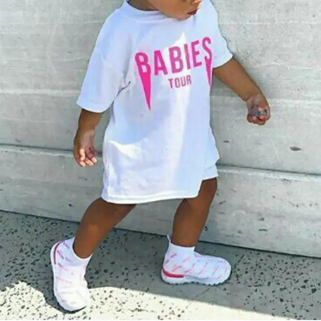 

Летнее Повседневное платье для девочек, свободное платье-футболка с коротким рукавом и круглым вырезом, с буквенным принтом, для 1-5 лет