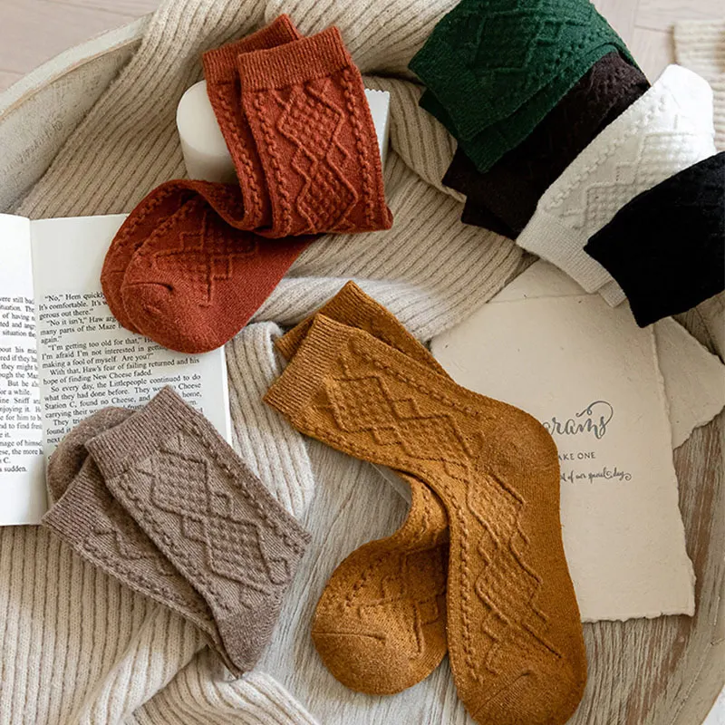 

Woman Winter Cashmere Wool Socks Solid Japanese Style Harajuku Retro Long Socks Women Girls Thermal Streetwear Crew Sock