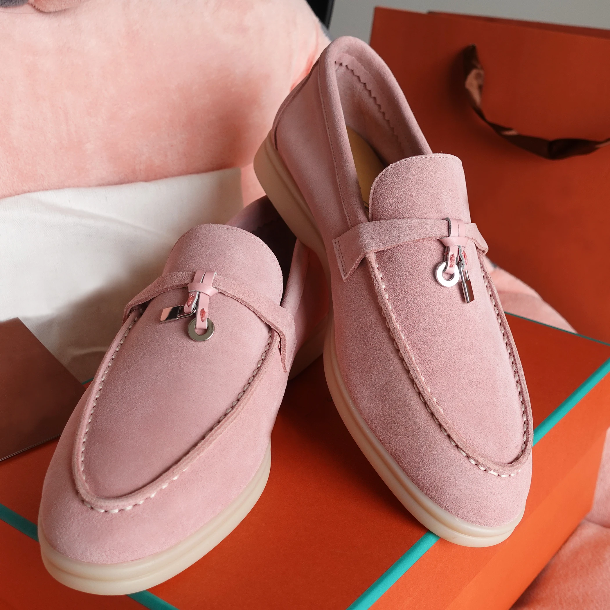 Top Women's Flat Shoes LP Top Reprint Flat Loafers Women's Goat Suede Flats Leather Walking Shoes High-Quality Leather Loafers