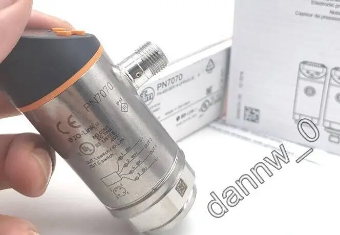 

New in Box original IFM PN7070 pressure sensor