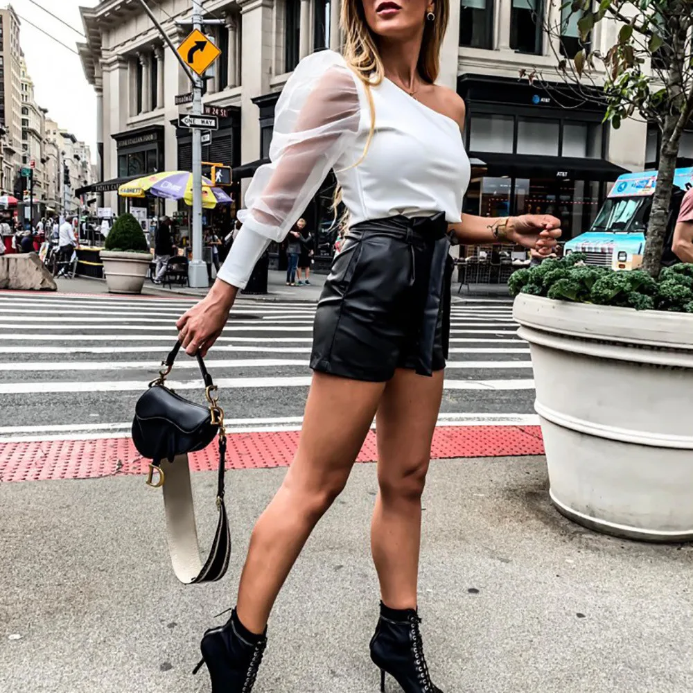 Fashion Sexy Women Black Leather Shorts Gothic England Style PU High Waist Bow Tie Wide Leg Shorts with Belt Harajuku Casual