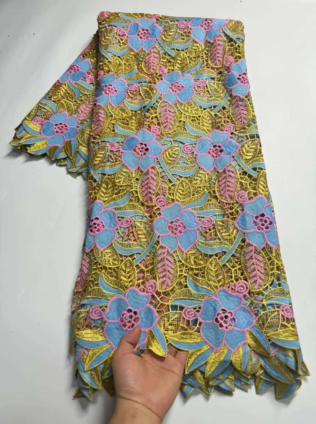 2024 новейшая изящная приятная для кожи Высококачественная кружевная ткань из