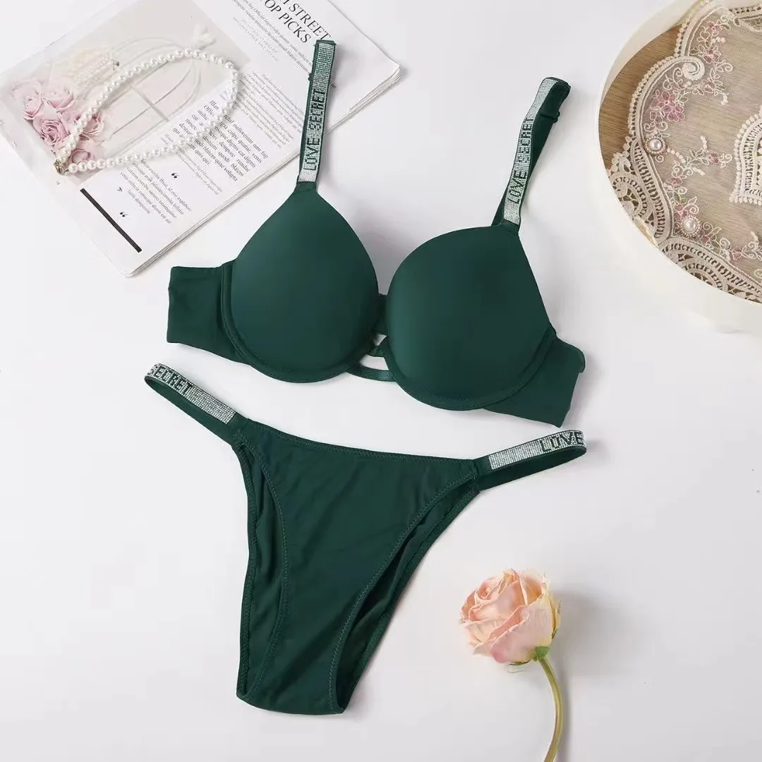 

New Women Sexy Underwear Bra And Panty Set Brand Print Luxury Rhinestones Seamless Lingerie Panties For Women Ropa De Mujer