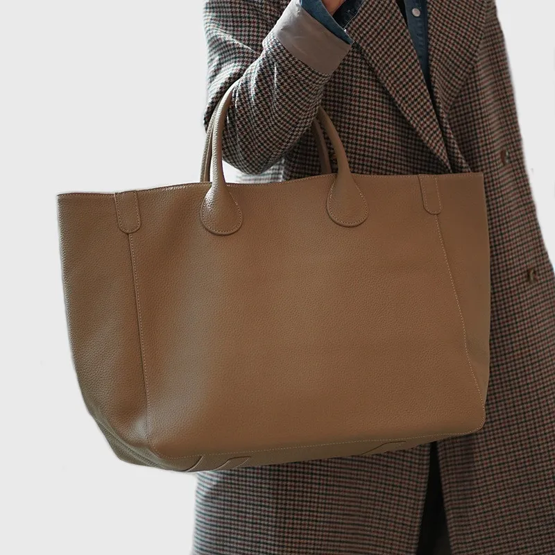 Сумка-тоут женская из мягкой натуральной кожи дизайнерский саквояж большой