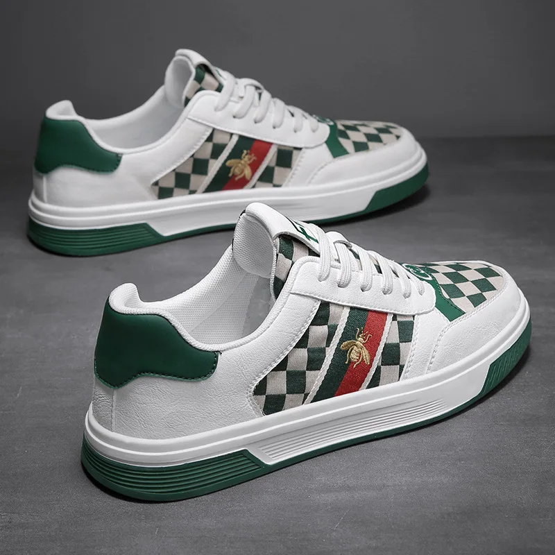 

New British fashion shoes Lace up small white shoes Casual men's shoes Summer board shoes Fashion personality thick soled shoes