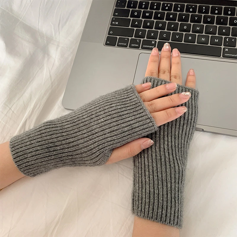 

Korea New Half-finger Gloves Female Autumn and Winter Wool Warmth Fingerless Students Touch Screen Thick Knitted Wristband