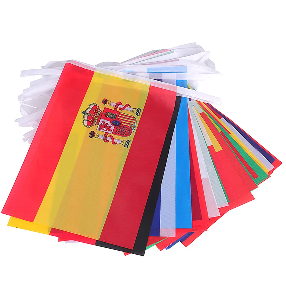 

32 Countries Flags Banner Polyester Soccer Game Small Flag Hanging Nations Flag Party Supplies Football Match Bar Decoration