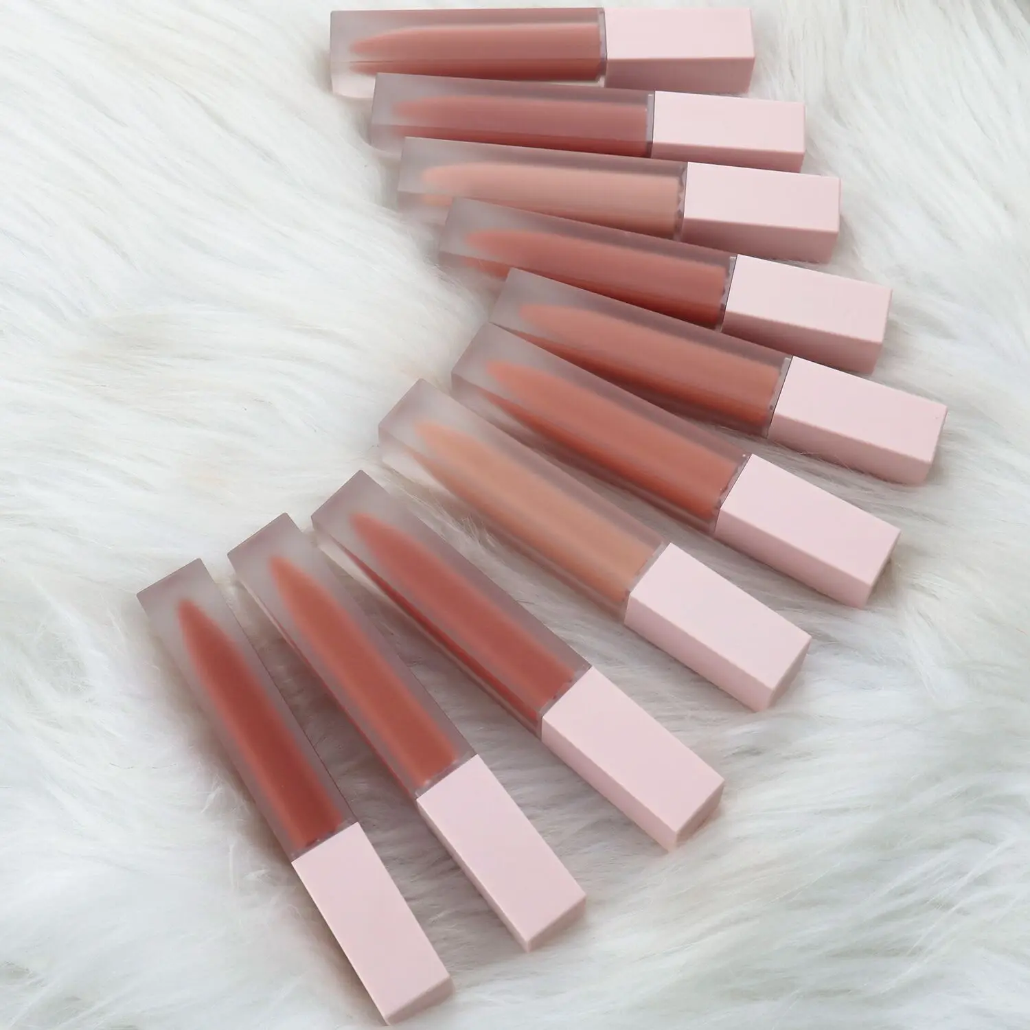 Фото lowa szminka w płynie Wodoodporna, długotrwała pomadka do ust Private Label Vegan Nude Matte Lipstick Wholesale Bulk For Business №2
