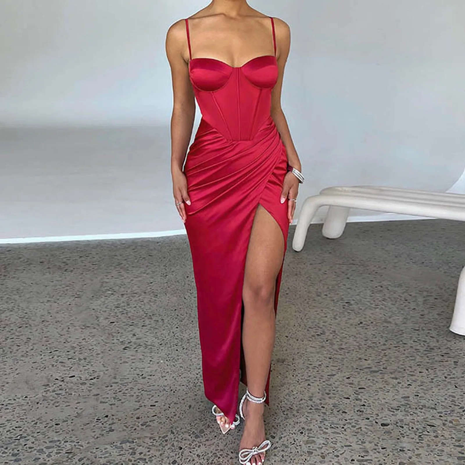 

Hugcitar Velvet Swing Collar Sleeveless Slip Sexy Slit Maxi Dress 2023 New Fashion Evening Party Women Elegant Streetwear Y2K