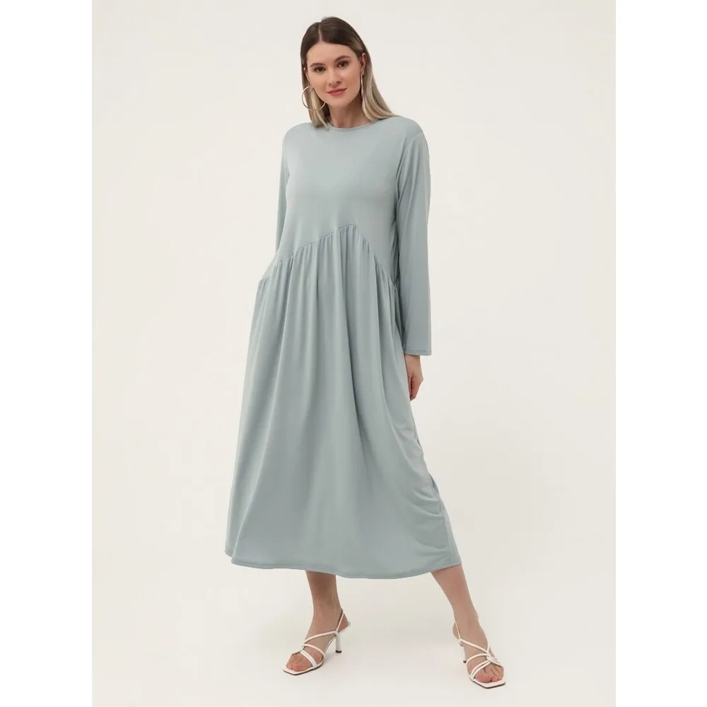 

Dorlie Asymmetric Detail Dress