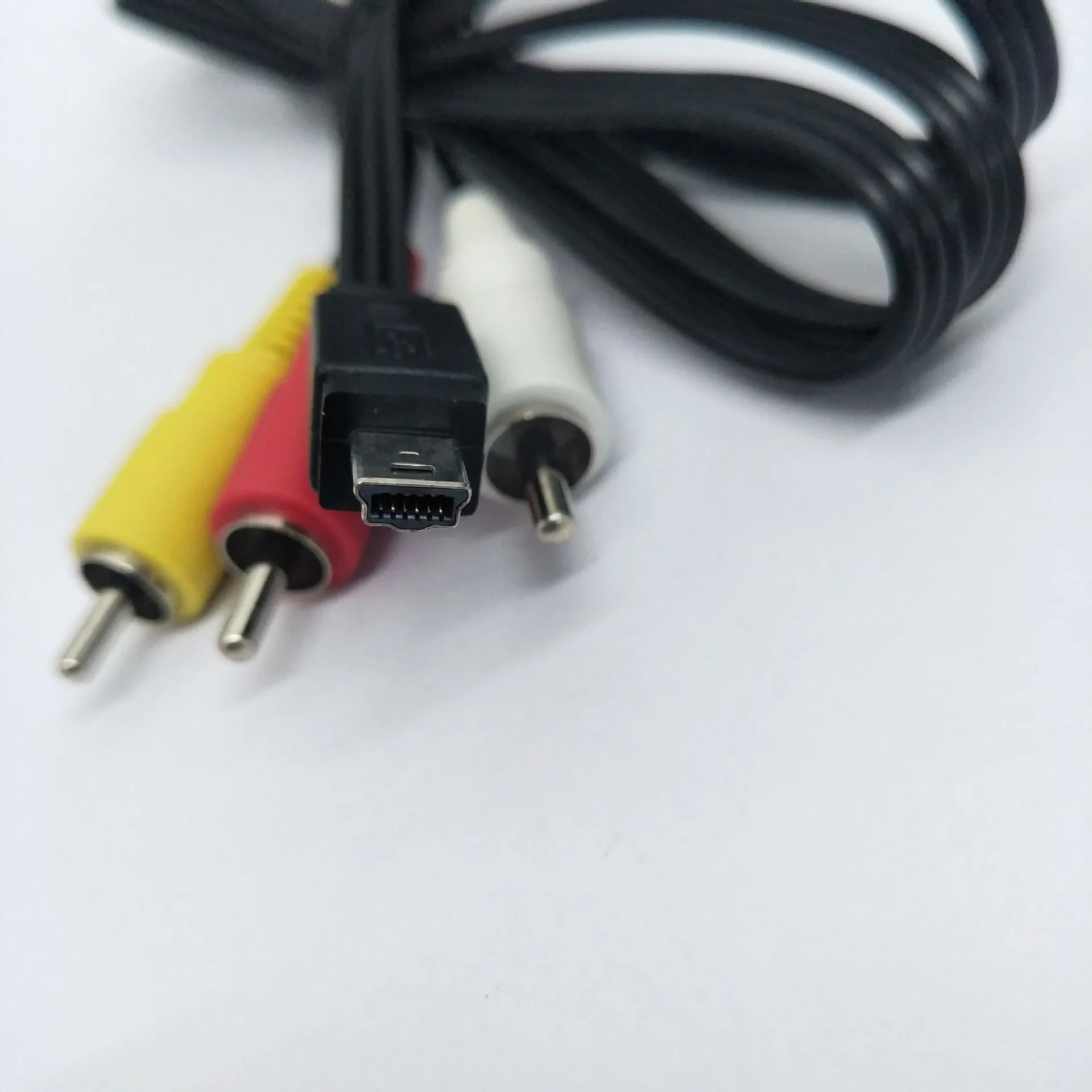 

Suitable for Canon SLR camera video cable AVC-DC400ST camera AV video cable