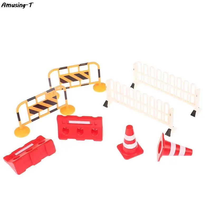 

2pcs/set Dollhouse Miniture Traffic Road Cones Toys Training Roadblock Signs Children Educational Toys