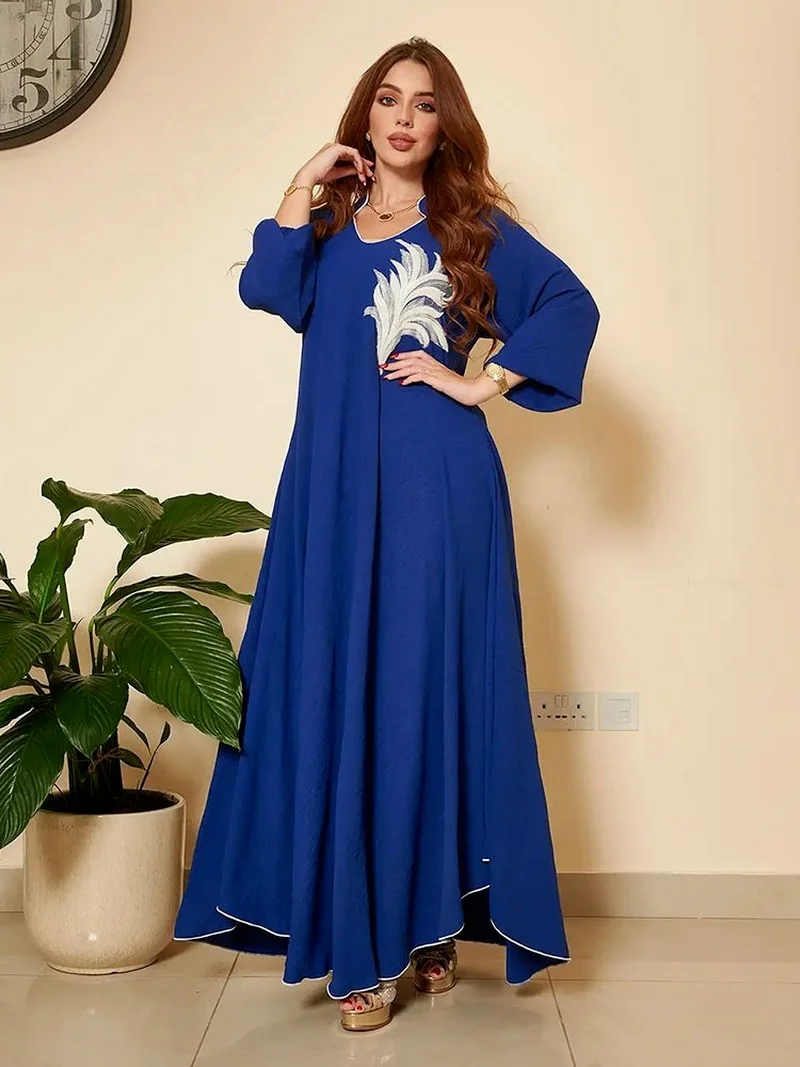 

Appliques Abaya Arabian Long Dress Women Elegant African Dresses Muslim Loose Modest Robe Islam Dubai Saudi Ramadan Kaftan Blue