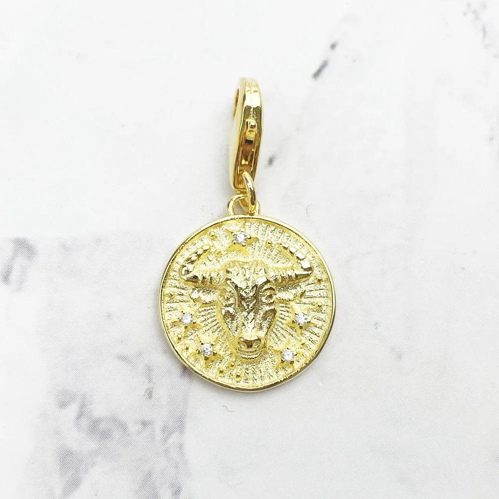 Кулон золотистый с 12 созвездиями из серебра 925 пробы