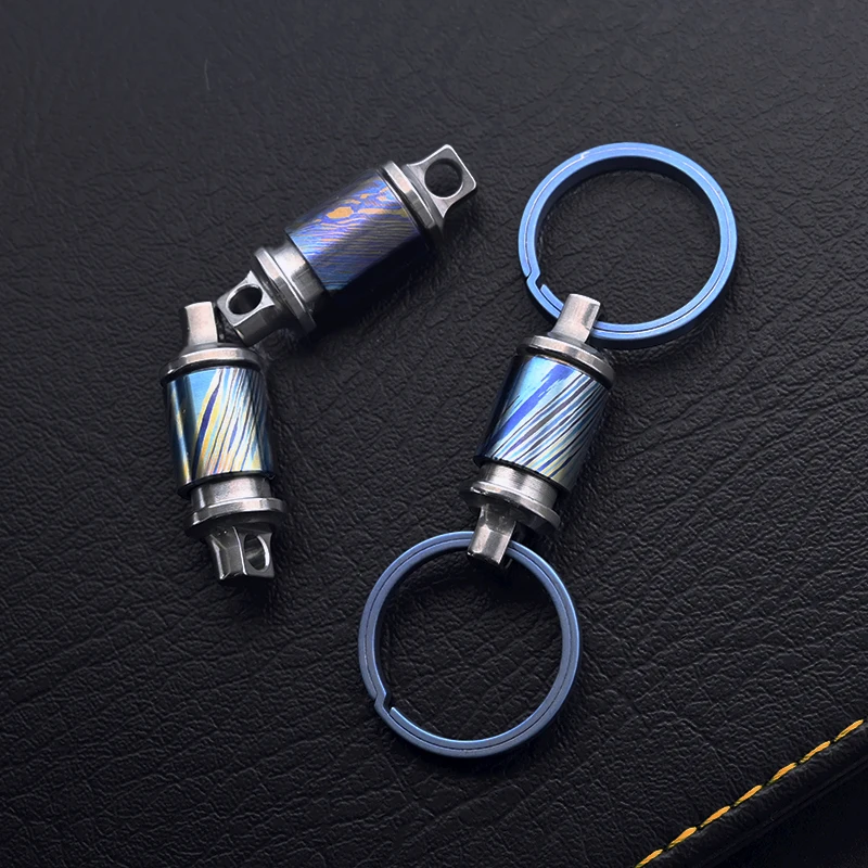 

Luxury Titanium Damascus Key Chain Men Quick Release Open 360 ° Rotary Car Keychain Key Ring Super Light EDC Quick Hang Buckle