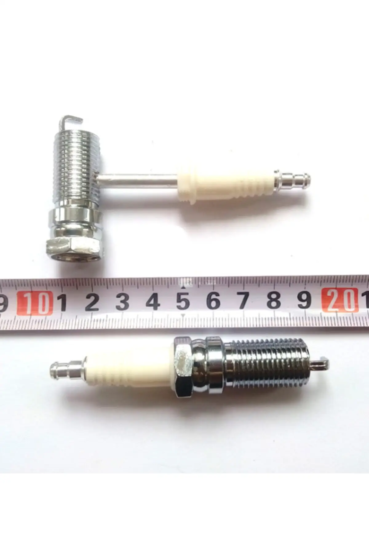 

Car Plug Model Metal Tobacco // 95mm