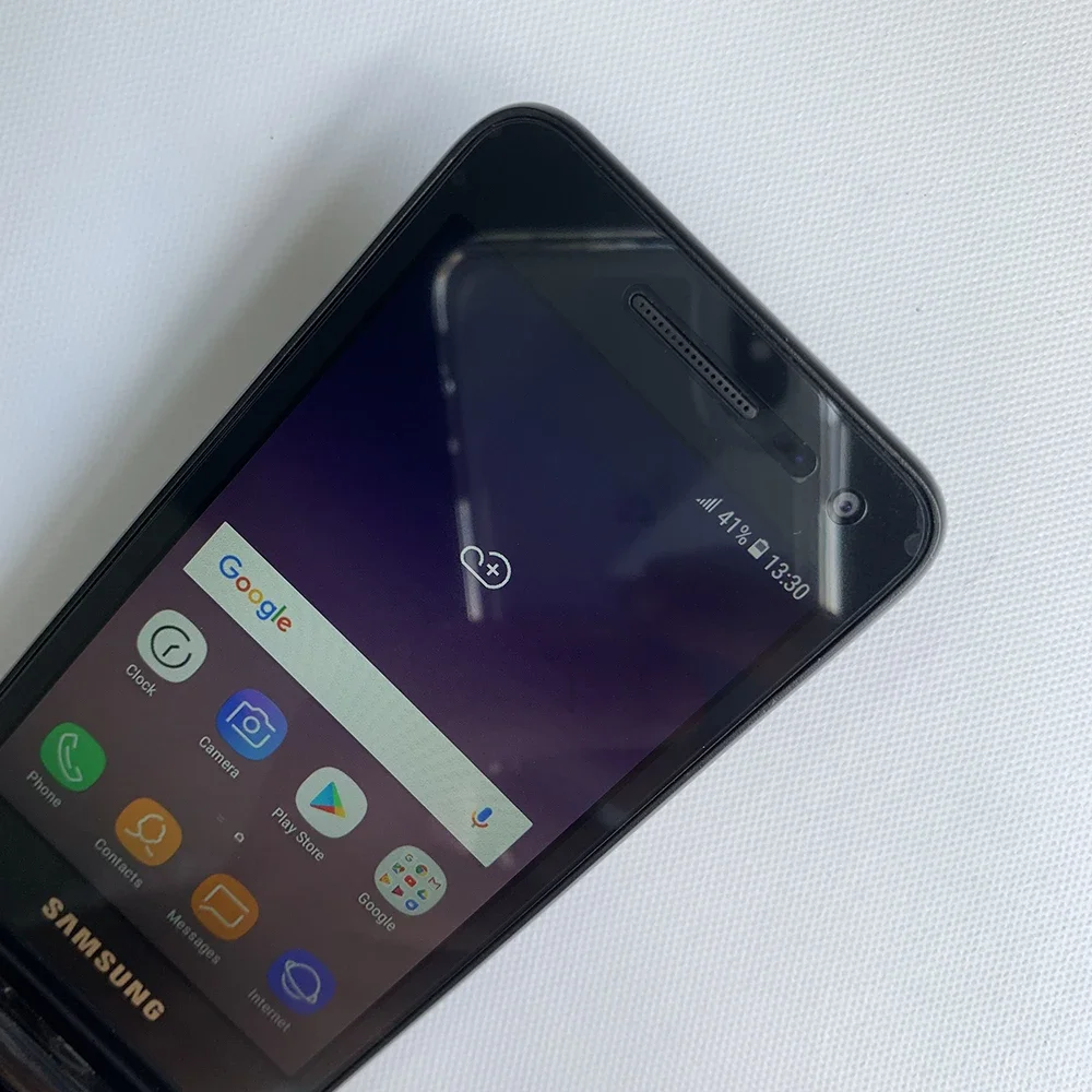 Фото Оригинальный мобильный телефон Samsung Galaxy Folder2 G1650 4G, 3.8'', Dual SIM, 2 ГБ ОЗУ, 16 ГБ ПЗУ, раскладной, 8 МП + 5 МП, Galaxy Folder2 №4