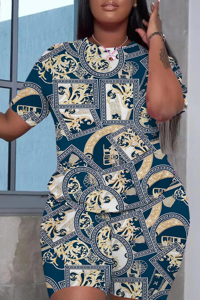 Женский летний комплект из двух предметов с короткими рукавами и шортами