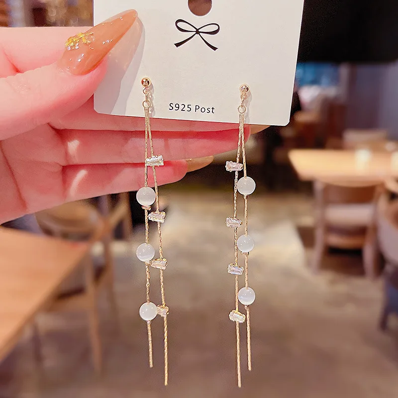 Long Tassel Earrings for Women Opal Shiny Diamond  Dangle Drop Earrings Korean Fashion Light Luxury Earrings Gold Plated Jewelry