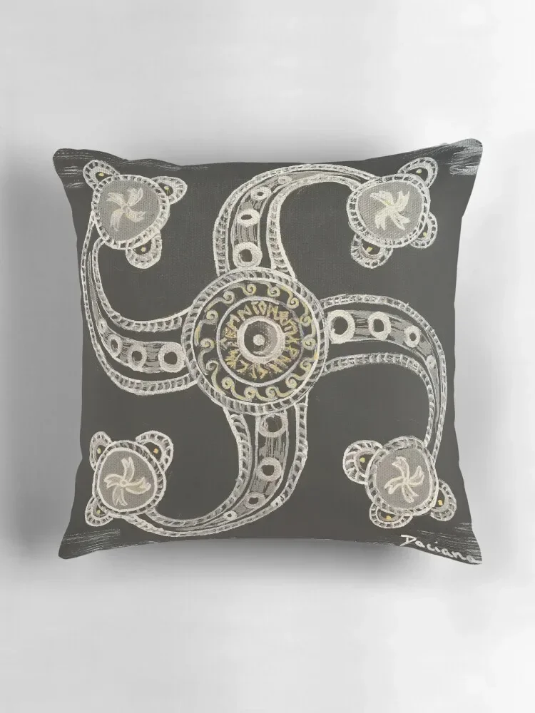 Декоративная подушка Dacian Swastika на заказ фото рождественские наволочки