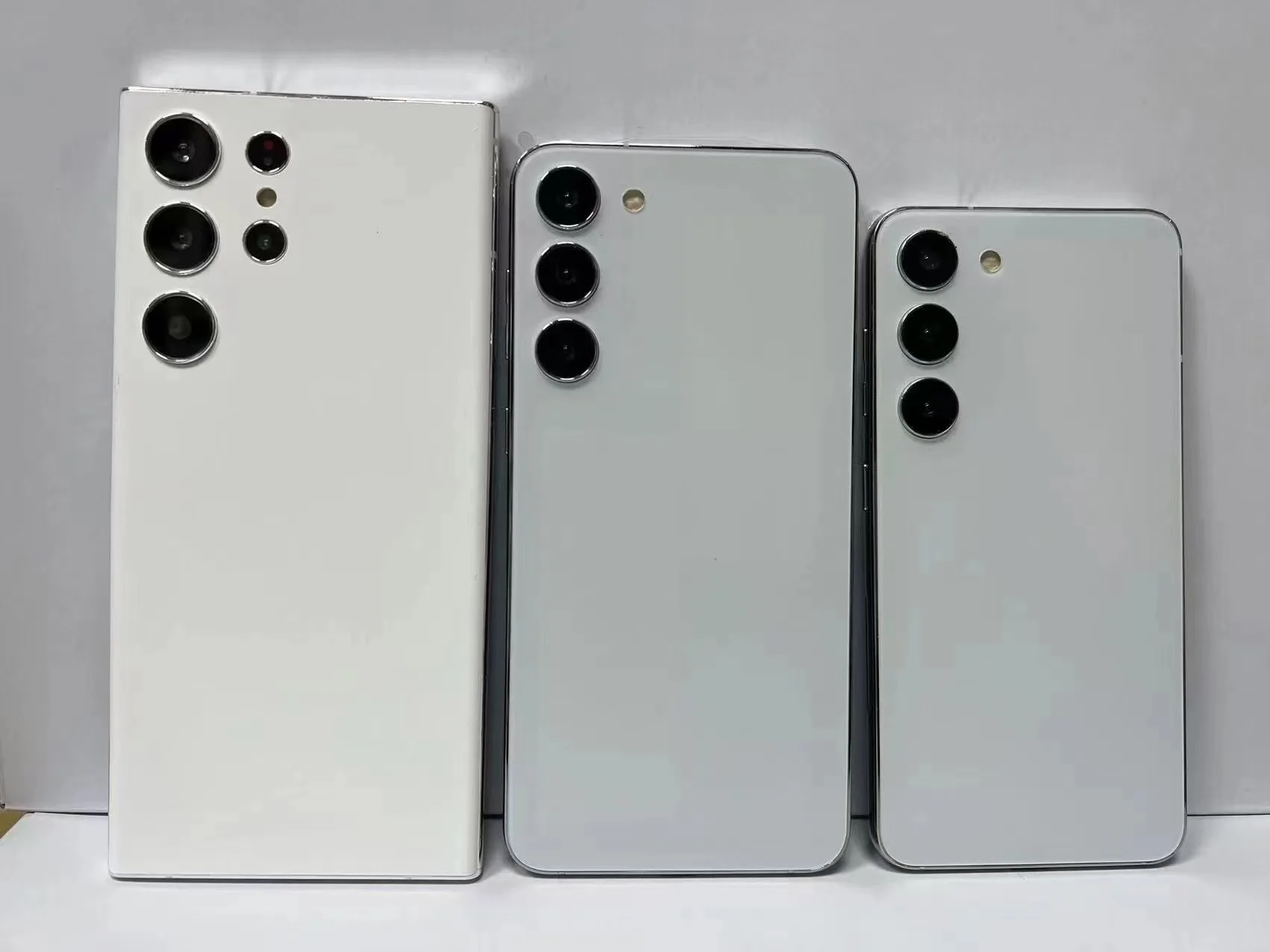 

Not Working Fake Phone For Samsung Galaxy S23 S22Plus S23 Ultra Model Dummy Phone Replica Cell Phone Copy Counter Display Toys