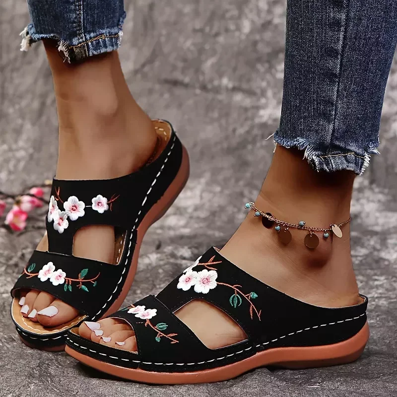 

NEW IN Women Wedge Sandals Premium Orthopedic Open Toe Slipper Vintage Anti-slip Leather Casual Female Platform Embroideredshoes