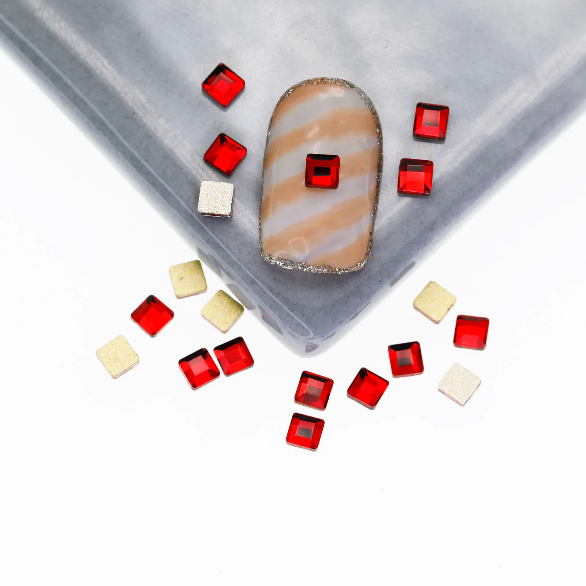 100/500 шт. 4 мм 18 цветов бутик с плоским дном искусство ногтей стеклянные кристаллы 3D