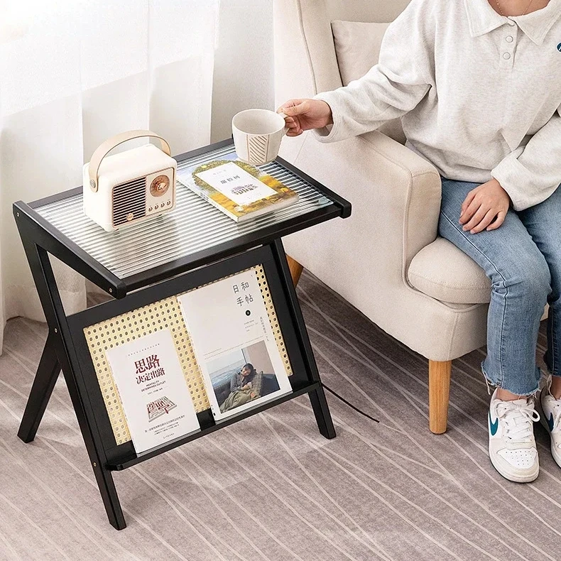 Маленький чайный шкаф стол для комнаты мобильный боковой журнальный столик