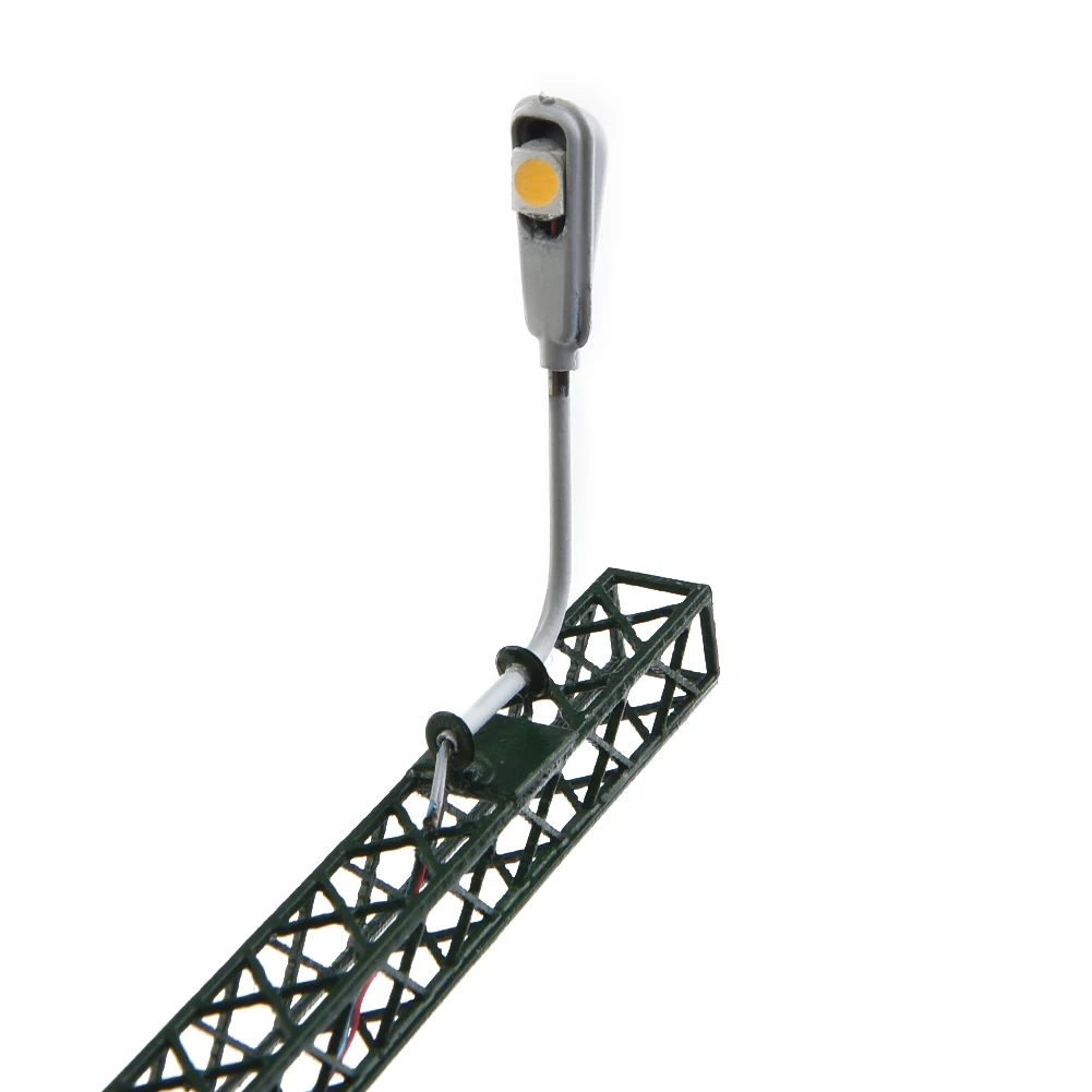 5Pcs Model Railway Lights Lattice Mast Light Gauge H0 Light Layout LED Lamp Home Decoration Building Landscape Accessories