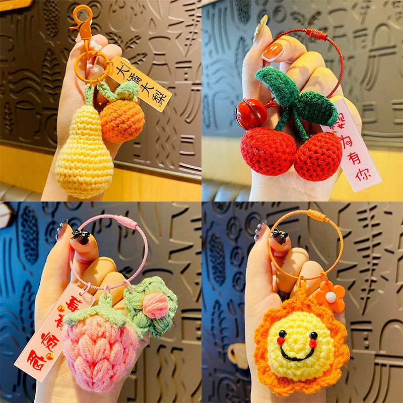 

New Knitted Fruit Keychain Simulation Strawberry Cherry Pear Persimmon Peach Key Ring Women Girl Car Bag Key Pendant Jewelry