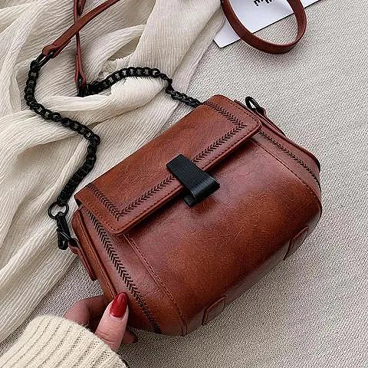 

Women Leather Shoulder Handbags Cosmetics Makeup Purse Vintage Fashion Crossbody Messenger Bags Classic Shoulderbag for Party