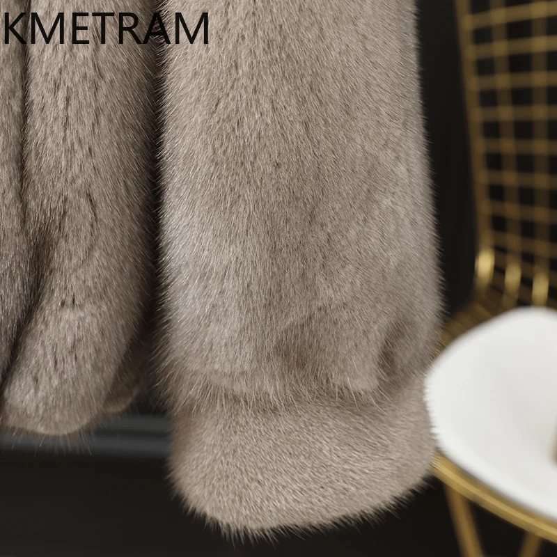 Шуба женская укороченная из натурального меха норки с капюшоном зима 2024