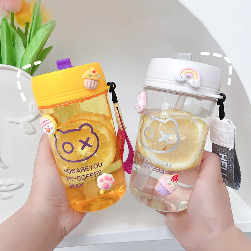 

Girls High-value Water Cup Accompanying 550ml Cute Straw Coffee Cup Plastic Ins Net Red Summer Sippy Cup Water Bottle Portable