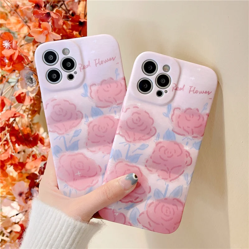 

13 Pro Case Rose Floral Flower Wave Puffer Lens Protect Full Cover for iPhone 11 12 13 Pro Max XR X XS 7 8 Plus Down Jacket Case