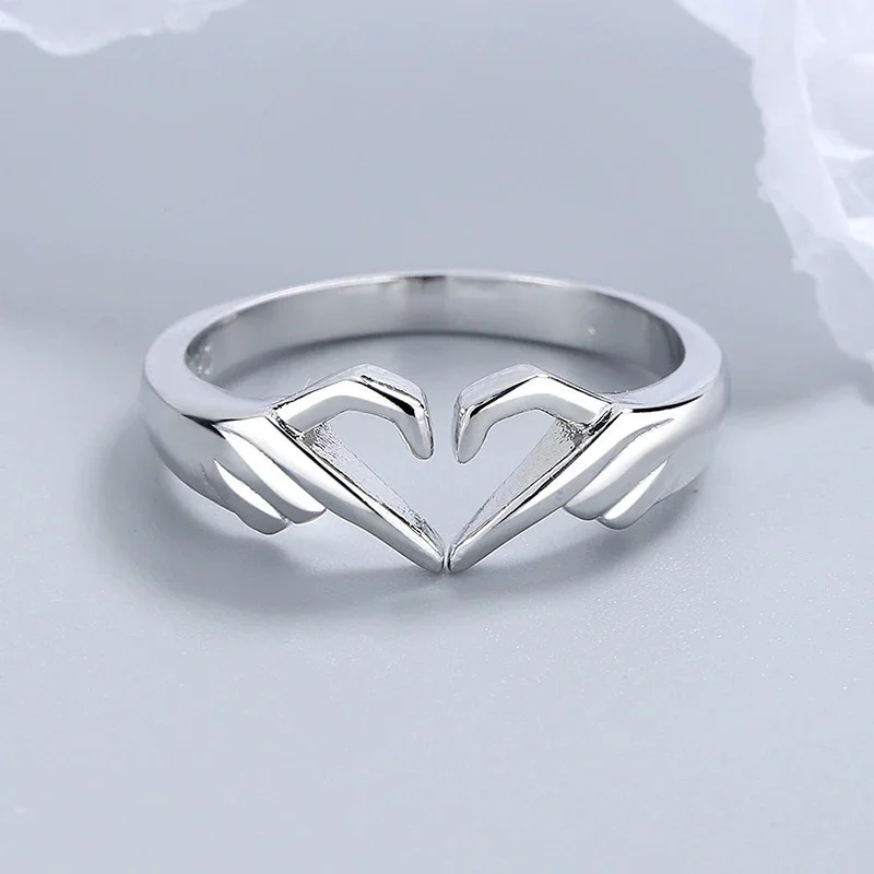 

2022 New Cute Heart Gesture Romantic Jewelry Rings for Women Wedding Engagement Anniversary Resist Metal Oxidation Gold Silver