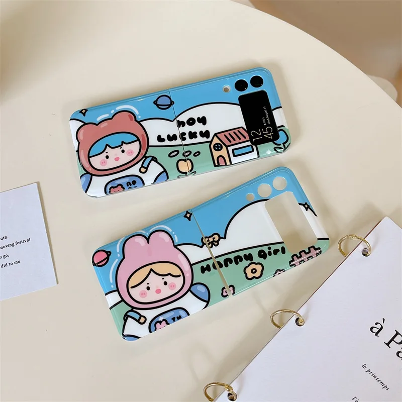 

Cute Couple Cartoon Boys and Girls Phone Case for Samsung Galaxy Z Flip 4 3 Hard Cover for ZFlip3 Zflip4 Solid Shell Bracket