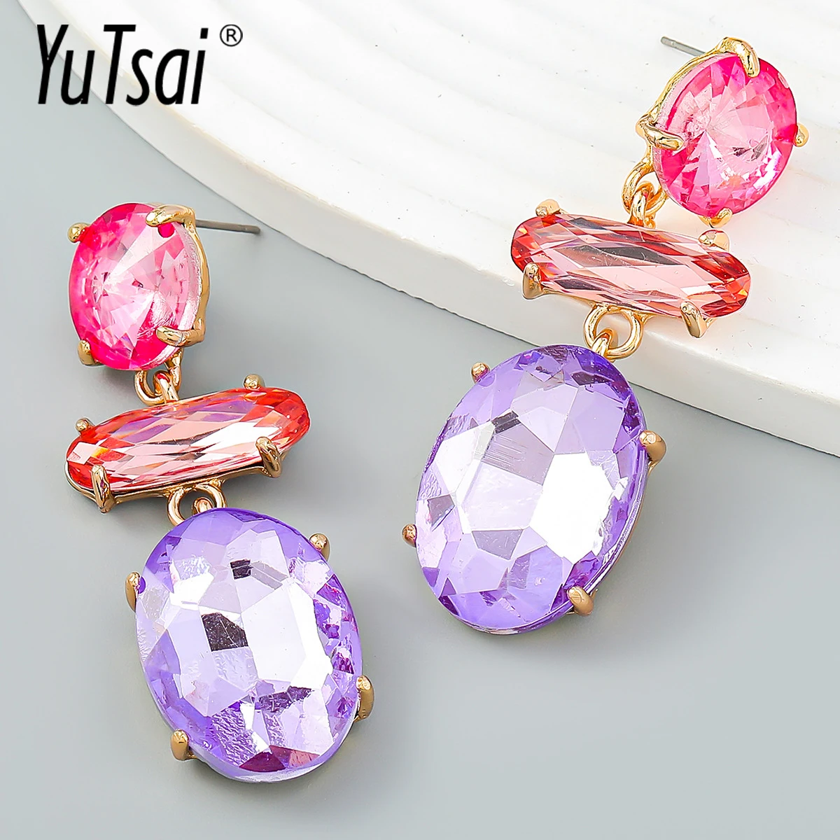 

YUTSAI Fashion Long Pendant 3 Color Glass Drop Earrings Elegant Office Lady Geometric Zircon Earring Women Jewelry YT935