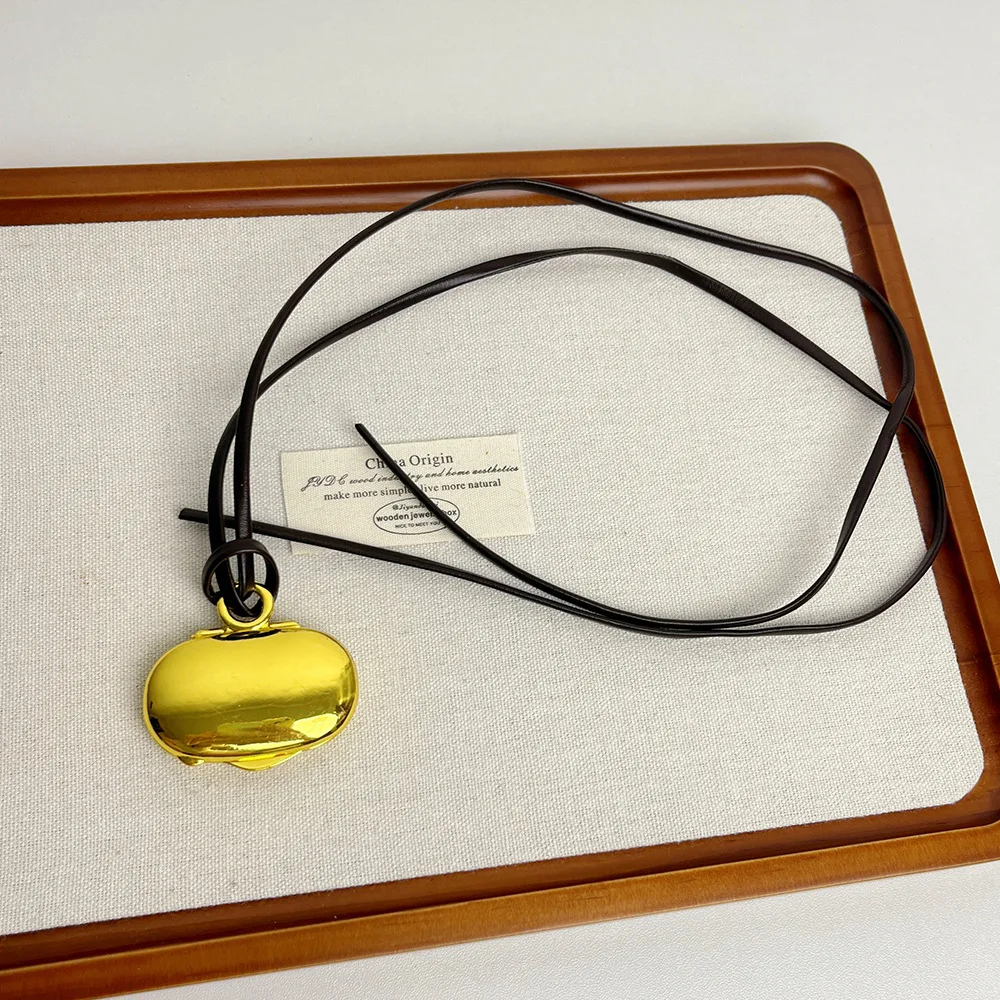 2024 новое ретро длинное золотое ожерелье в виде сокровищ лунного света