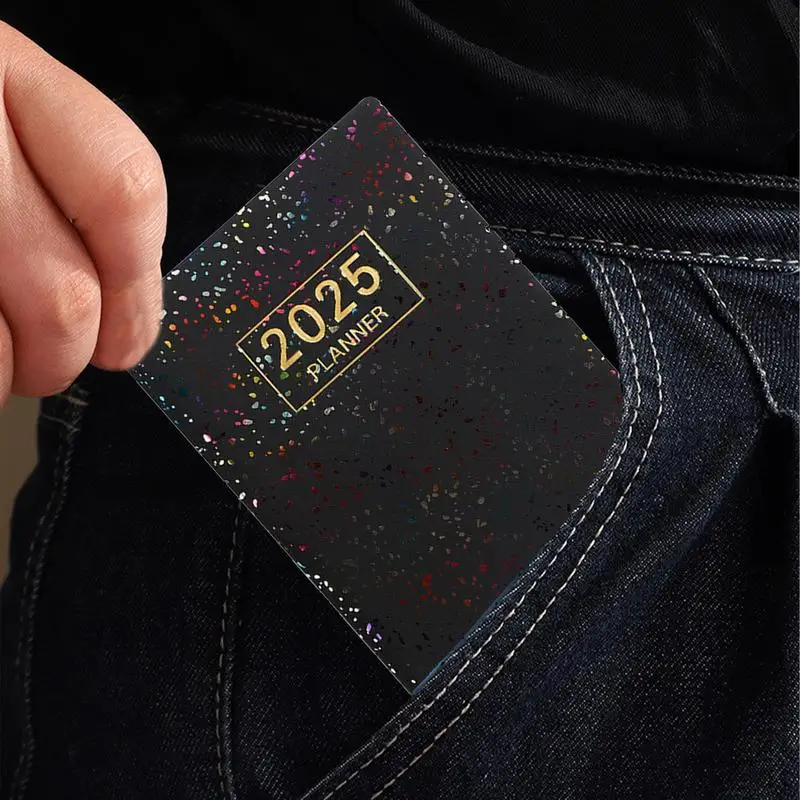 Книга с повесткой дня на 2025 год. Органайзер для списка в английском языке. Блокнот