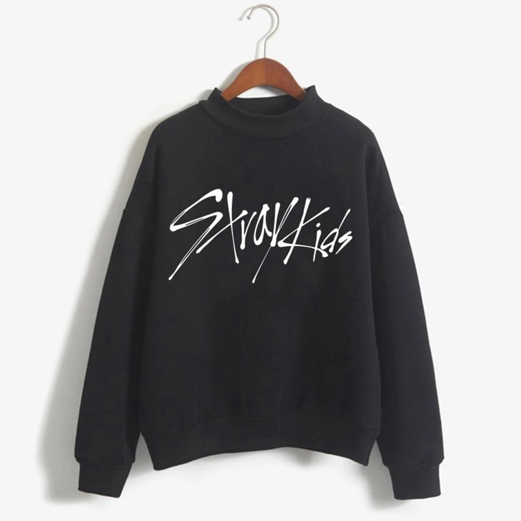 

Kpop Straykids Letter TOUR MERCH Loose Sweatshirt O-neck Long Sleeved Cotton T-shirt Y2K Oversize Hip Hop 90s Girls Boy Top