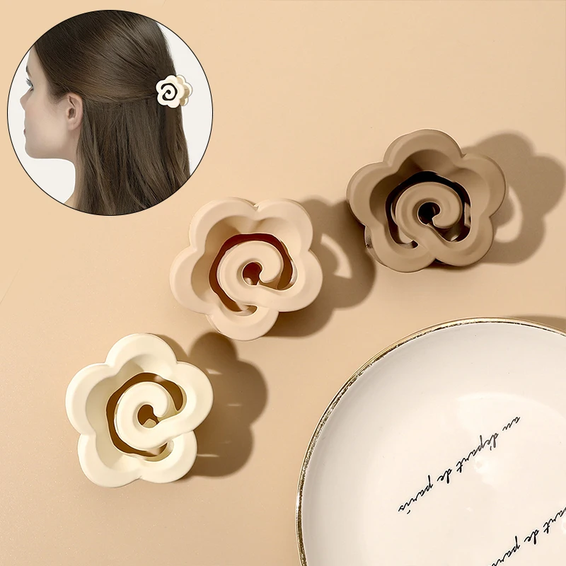 Frosted Hair Clips Hollow Grab Clips Cloud-shaped Grab Clips Solid Color Hair Clips Hair Accessories Korean Style Temperament grab