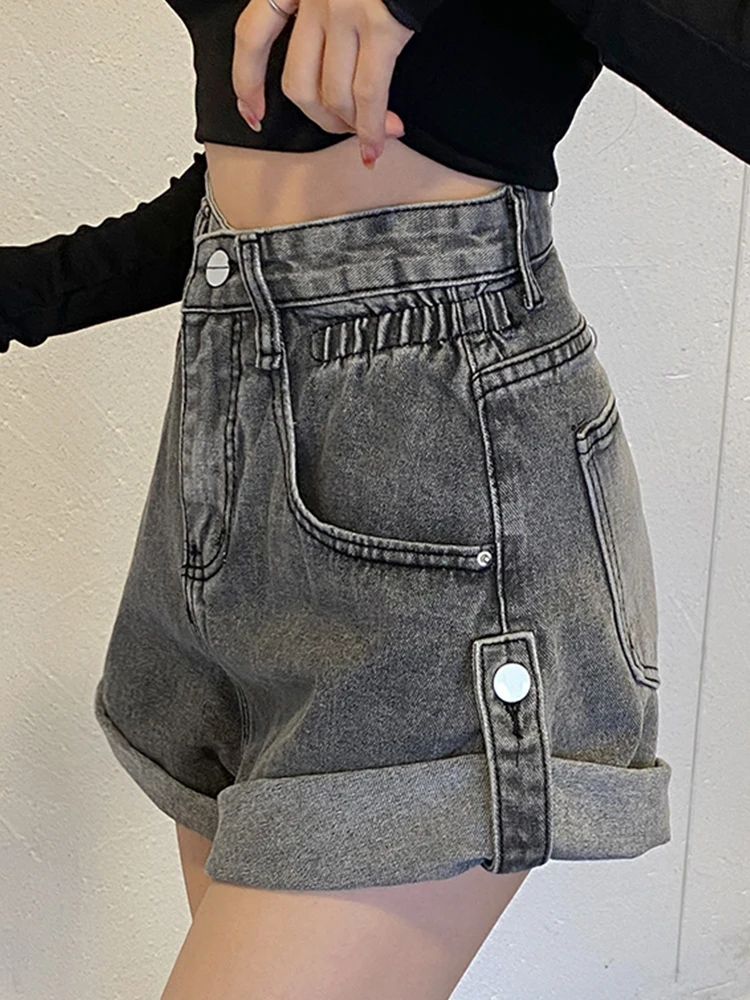 Streetwear Women Elastic Waist Wide Leg Retro Denim Shorts Spring Summer Female Button Loose Jeans Shorts Bottoms