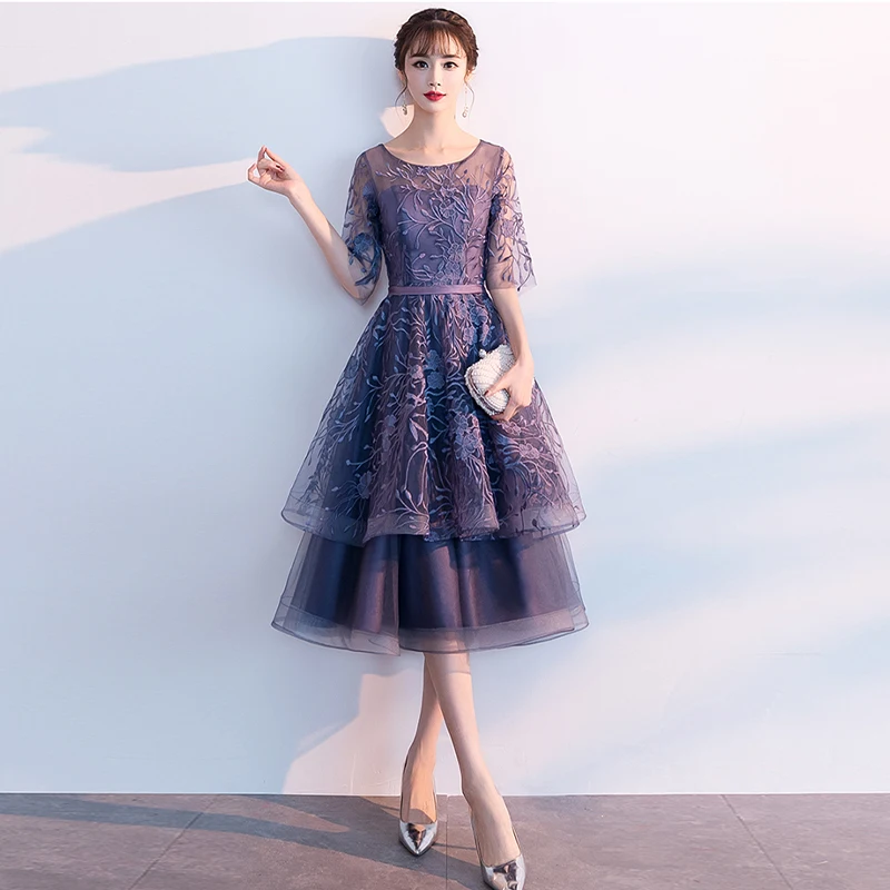 

Женское вечернее платье с вышивкой, фиолетовое ТРАПЕЦИЕВИДНОЕ ПЛАТЬЕ до середины икры с круглым вырезом и полурукавами, модель A1106 большого размера