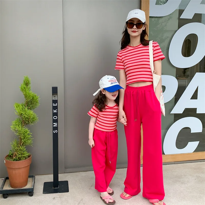 

High-end Parent-child Clothing Korean Version of The New Western Style Casual Short-sleeved Trousers Two-piece Set matching